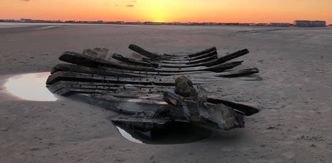 Shipwreck at Herford Inlet - Sunset