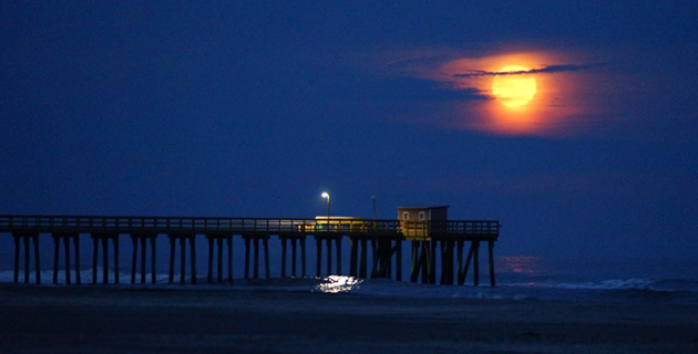 Full moon over Avalon, NJ fishing pier.